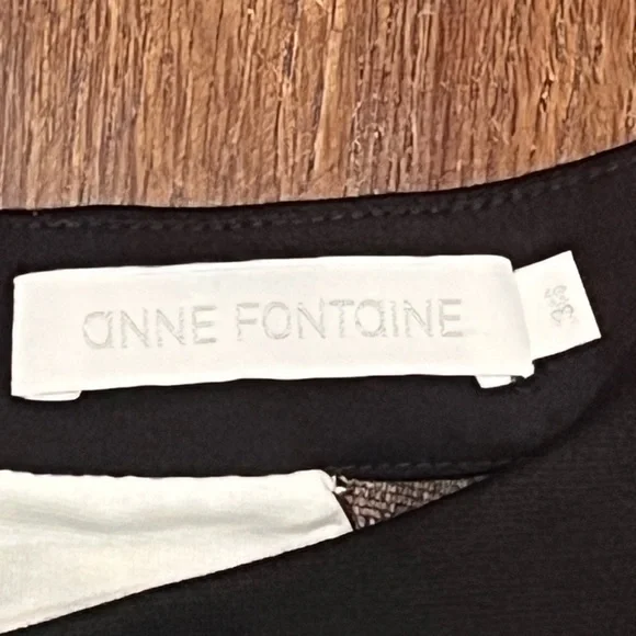 Anne Fontaine PENDA Cracked Print Blk and Wht Cap - Picture 5 of 10